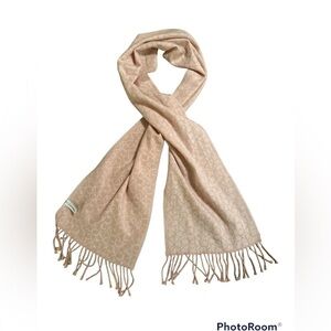 Women’s Calvin Klein Reversible Logo Pink and White Scarf with Fringe NWOT